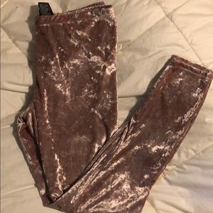 EUC blush crushed velvet leggings